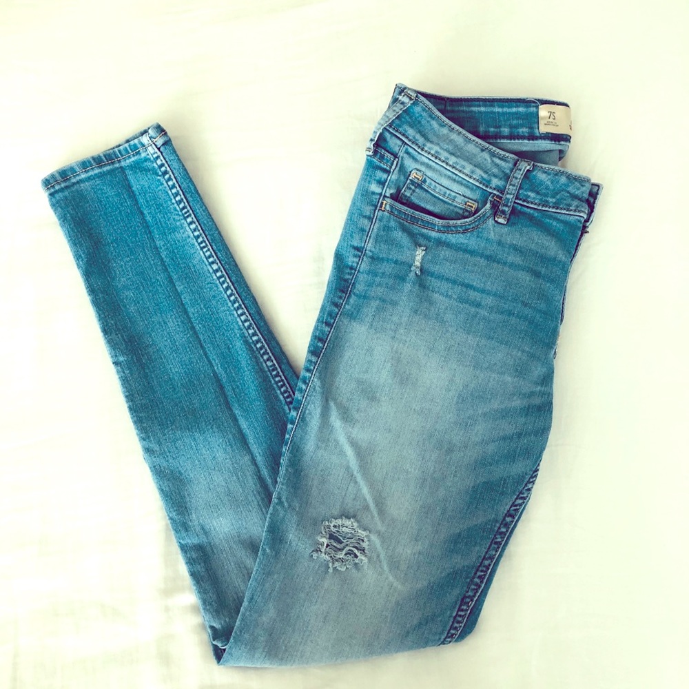 Hollister Super Skinny Jeans